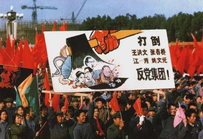 散布谎言背后所造成的社会危害不容小觑j9九游真人游戏第一品牌“极左”的人(图1)