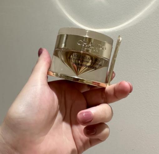 0大眼霜！分享十大去眼袋好用的眼霜最新攻略j9九游会俱乐部登录入口去眼袋公认最好用1(图12)